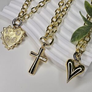 Collar Cadena con Dijes